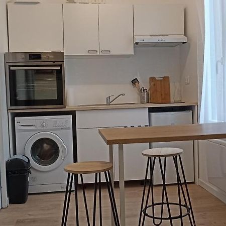 Апартаменты Studio Cosy Avec Terrasse Et Jardin Флуарак Экстерьер фото